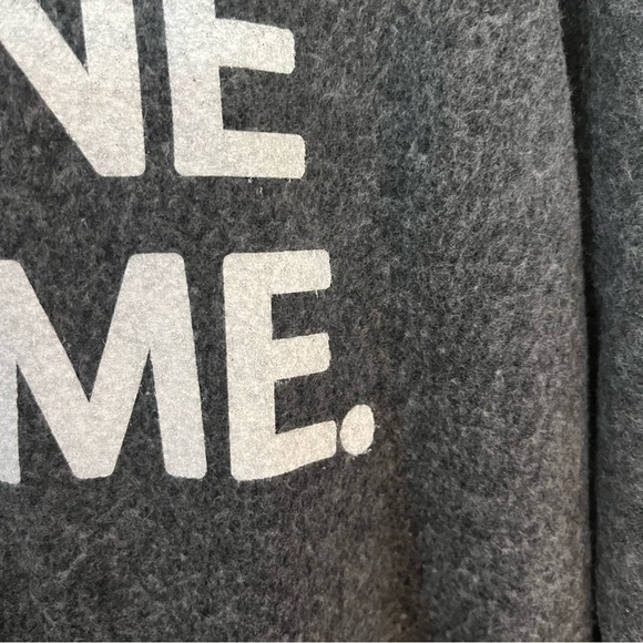 NWT Chaser Grey Fleece Graphic Sweatshirt Medium - Picture 3 of 8